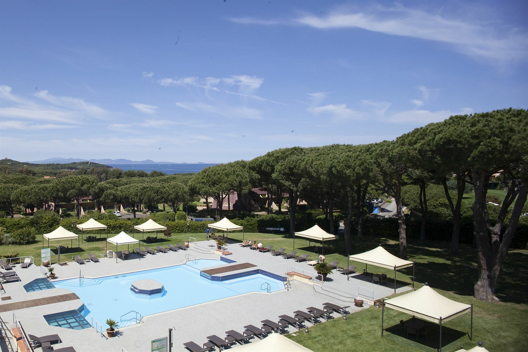 Golf Hotel 4*