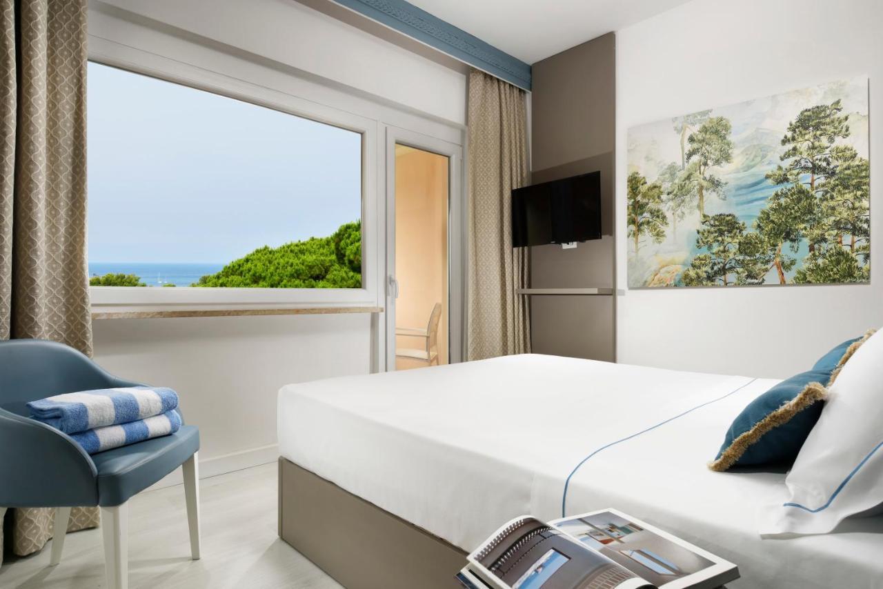 Golf Hotel 4*